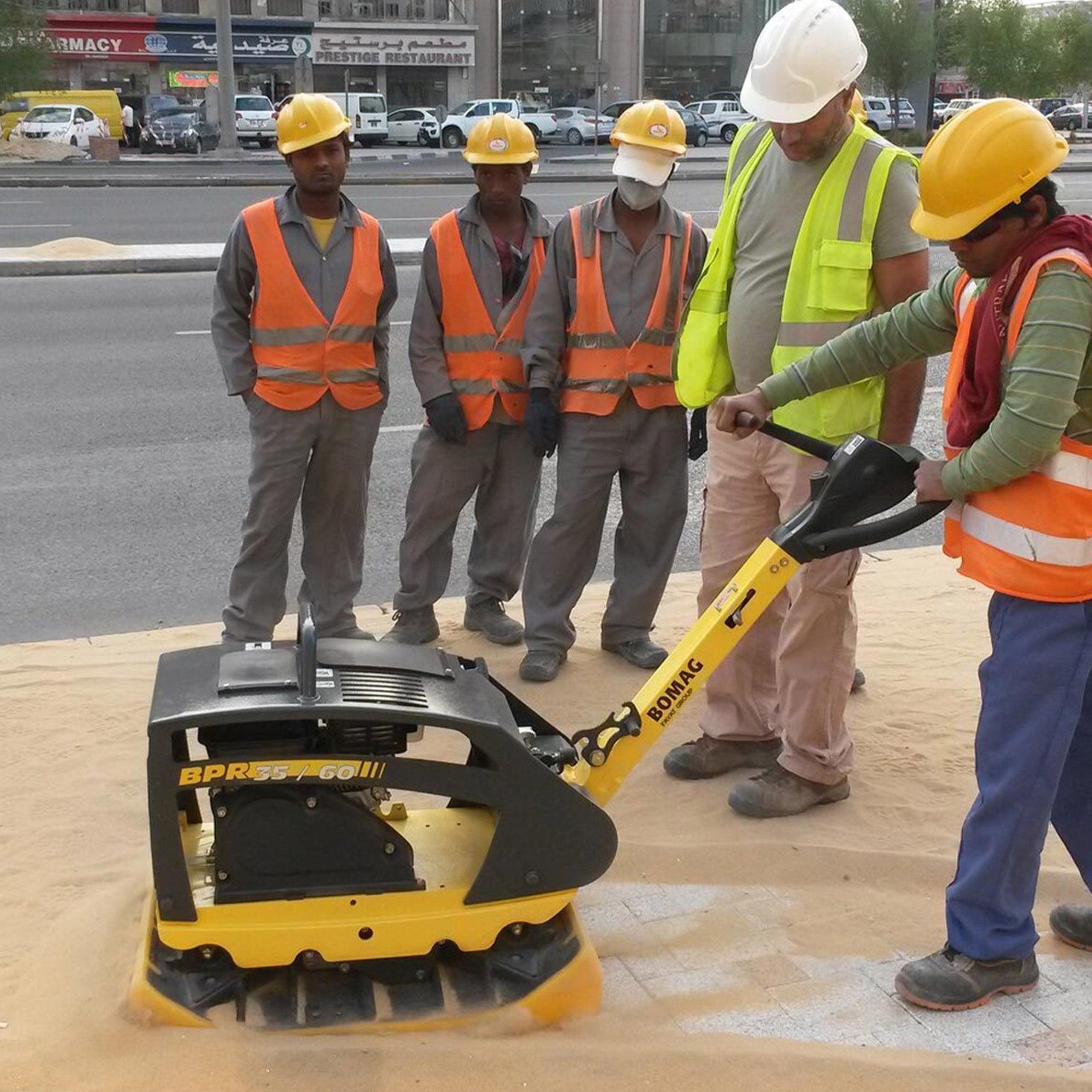 Zagęszczarka rewersyjna Bomag BPR 35/60 D/E - Image 8