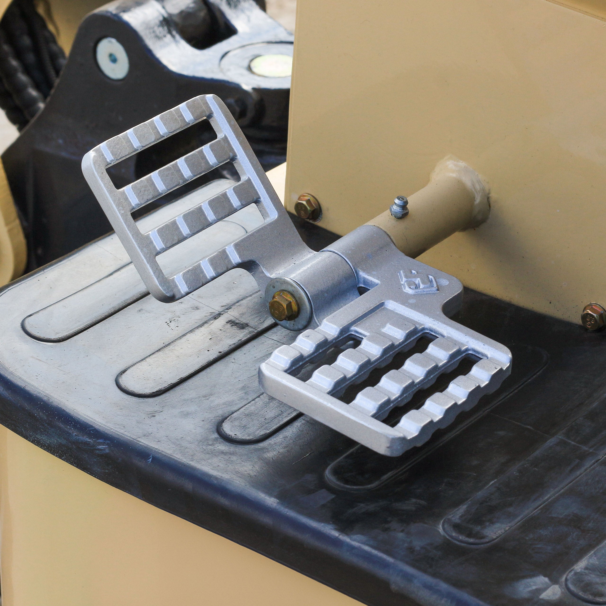 Minikoparka gąsienicowa MEYER EX12 (skrętne ramię + joystick) - Image 8