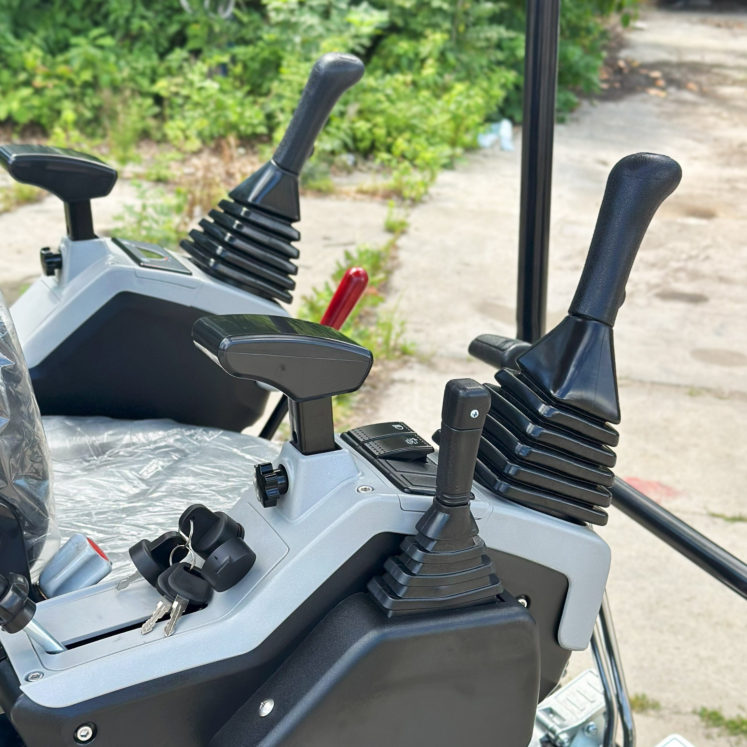 MINIKOPARKA GĄSIENICOWA MEYER EX15 z rozsuwanymi gąsienicami + skrętne ramię + JOYSTICK - Image 10