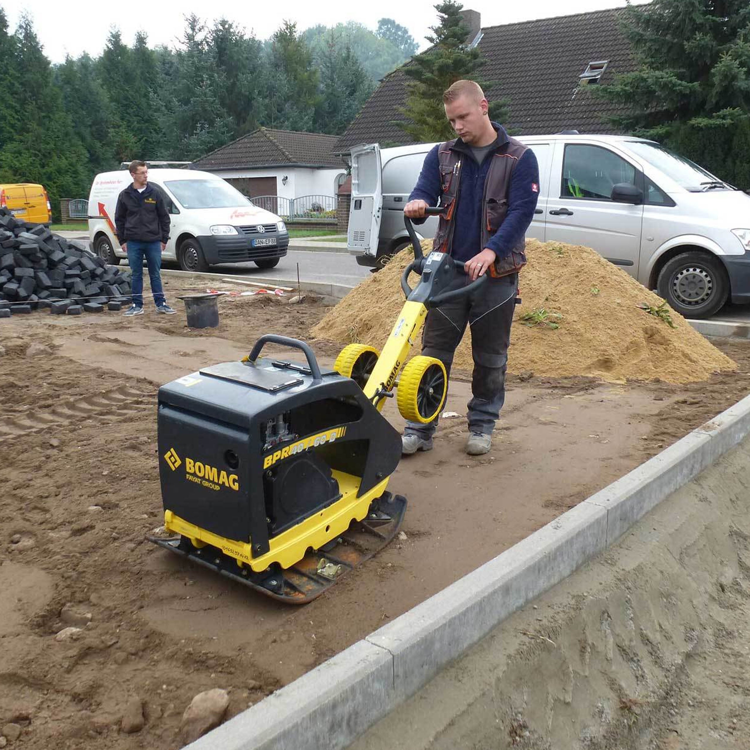 Zagęszczarka rewersyjna Bomag BPR 40/60 D/E - Image 2