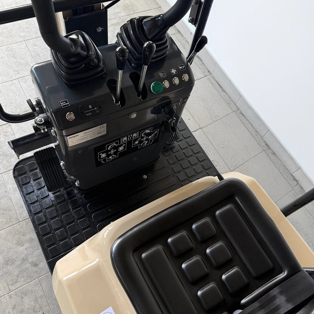 Minikoparka gąsienicowa Meyer EX7 PRO (skrętne ramię + silnik Loncin) - Image 13