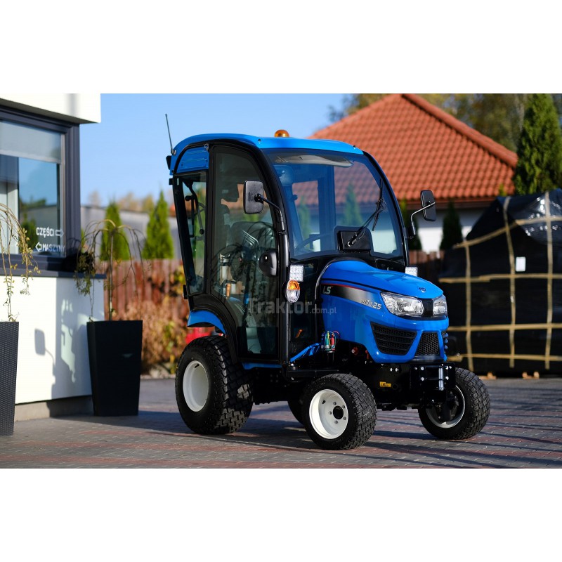 LS Tractor MT1.25 4×4 – 24.7 KM / TURF / CAB - obrazek 6